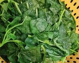 Foto langkah ke 1 dari resep Sigeumchi Namul 시금치나물 (Salad bayam ala korea).