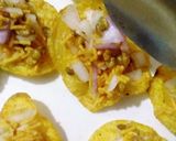 A picture of step 2 of Crunchy bites.