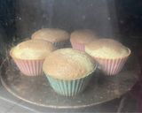 Foto del paso 5 de la receta: Magdalenas súper esponjosas