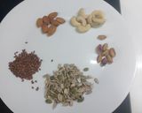 A picture of step 1 of Flaxseed nuts milk.