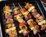 Foto del paso 4 de la receta: 🍢🔥 Brochette de Pollo a la Plancha 🍗
