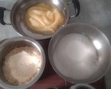 A picture of step 1 of Holi Special-Meethi Boondi.