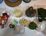 Foto langkah ke 1 dari resep Daun Ubi & Udang Masak Lemak Tempoyak.