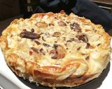 Foto del paso 4 de la receta: Quiche de pollo y champiñones 🍄