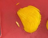 A picture of step 8 of Rose Mango Cake.