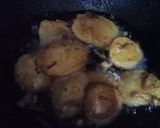 A picture of step 3 of Crunchy Aloo pakora.