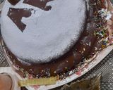 A picture of step 7 of 2 tier Moist chocolate cake 🎂.