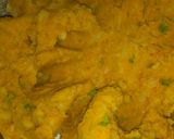 બટેકા ની દાળ ઢોકળી. (Bateka dal dhokli recipe in Gujarati) રેસીપી સ્ટેપ3ફોટો