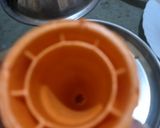 A picture of step 2 of Cake in ice-cream cone.