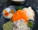 A picture of step 1 of Carrot -Radish Paratha.