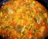 Foto del paso 2 de la receta: Arroz con alcachofa, sepia y solomillo de pavo