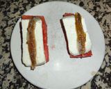 Foto del paso 4 de la receta: Canapé N° 2 Sandía, Queso Fresco, Anchoa, Queso de Untar y Pipas
