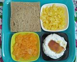 A picture of step 2 of Healthy Fruity Curd Sandwich.