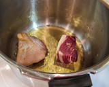 Foto del paso 2 de la receta: Caldo de costilla con jamón y verduras