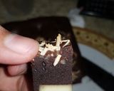 Foto langkah ke 8 dari resep Crispy Melt Brownie.