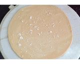 A picture of step 3 of Plain Paratha.