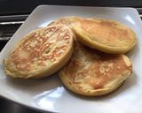 Foto langkah ke 3 dari resep Banana caramel pancake with cinnamon.