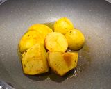 A picture of step 3 of Railway mutton curry.