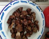 Foto langkah ke 2 dari resep Ampela ati ayam gongso.