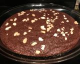 A picture of step 3 of Cashew-Pistachios Brownie ice cream Sandwich.