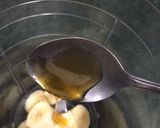 A picture of step 1 of Banana smoothie.