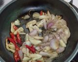 Foto langkah ke 1 dari resep Sop ayam kacang hijau.
