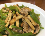 青椒炒豆干的食譜步驟4照片