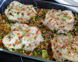 Foto del paso 2 de la receta: Pollo con verduras al horno