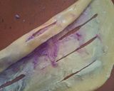 Foto langkah ke 5 dari resep Roti Maryam Ubi Ungu.