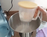 Foto del paso 3 de la receta: Pan de molde de mostaza y eneldo con paté de salmón