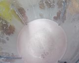 वनीला स्ट्रॉबेरी शेक (vanilla strawberry recipe in Hindi) रेसिपी चरण 4 फोटो