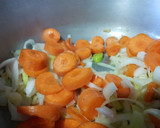 Foto del paso 1 de la receta: Albóndigas de pollo y verduras al horno