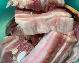 Sült oldalas savanyú káposzta ágyon recept fázis 1 fotója