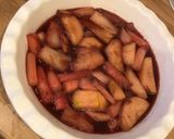 A picture of step 4 of Rhubarb & Apple Crumble.