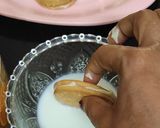 A picture of step 5 of Choco pie.