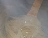 A picture of step 3 of Peri Peri noodles.