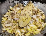 A picture of step 4 of Bengali style Chicken aloo jhol.