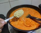 A picture of step 6 of Instant paneer butter masala.
