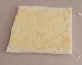Foto langkah ke 2 dari resep Roti Gulung Sosis.
