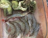 Foto del paso 3 de la receta: Langostinos con alcachofas al horno