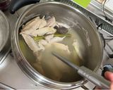 A picture of step 1 of Seafood Wonton.
