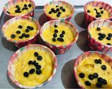 Foto langkah ke 2 dari resep Muffin Banana Super Gampang 🍌 (1 telur, No Mixer).