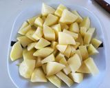 Foto del paso 1 de la receta: Ensalada de patata y pollo