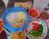 Foto langkah ke 4 dari resep Soto Ayam Kuah Santan Kuning.