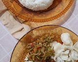 Foto langkah ke 4 dari resep Tumis Bunga Pepaya Teri Medan.