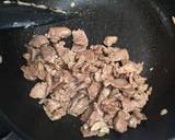 รูปขั้นตอนการทำที่ 3 ของ หมูผัดคึ่นช่าย (ขึ้นฉ่าย)