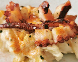 Foto del paso 6 de la receta: Pulpo a la plancha con Patatas en alioli