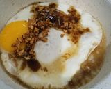 Foto langkah ke 3 dari resep Telur Ceplok Bawang Putih.