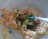 A picture of step 2 of Salmon and sweet corn cakes.