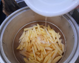 Foto langkah ke 2 dari resep Kentang Goreng (French Fries).